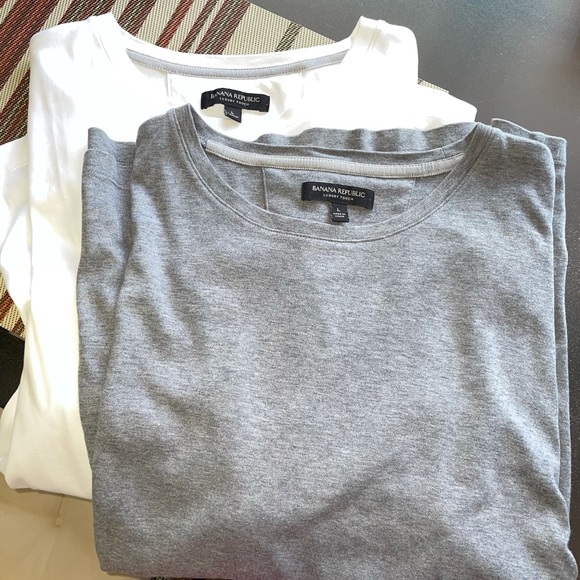 Men’s Banana Republic luxury touch t shirt bundle